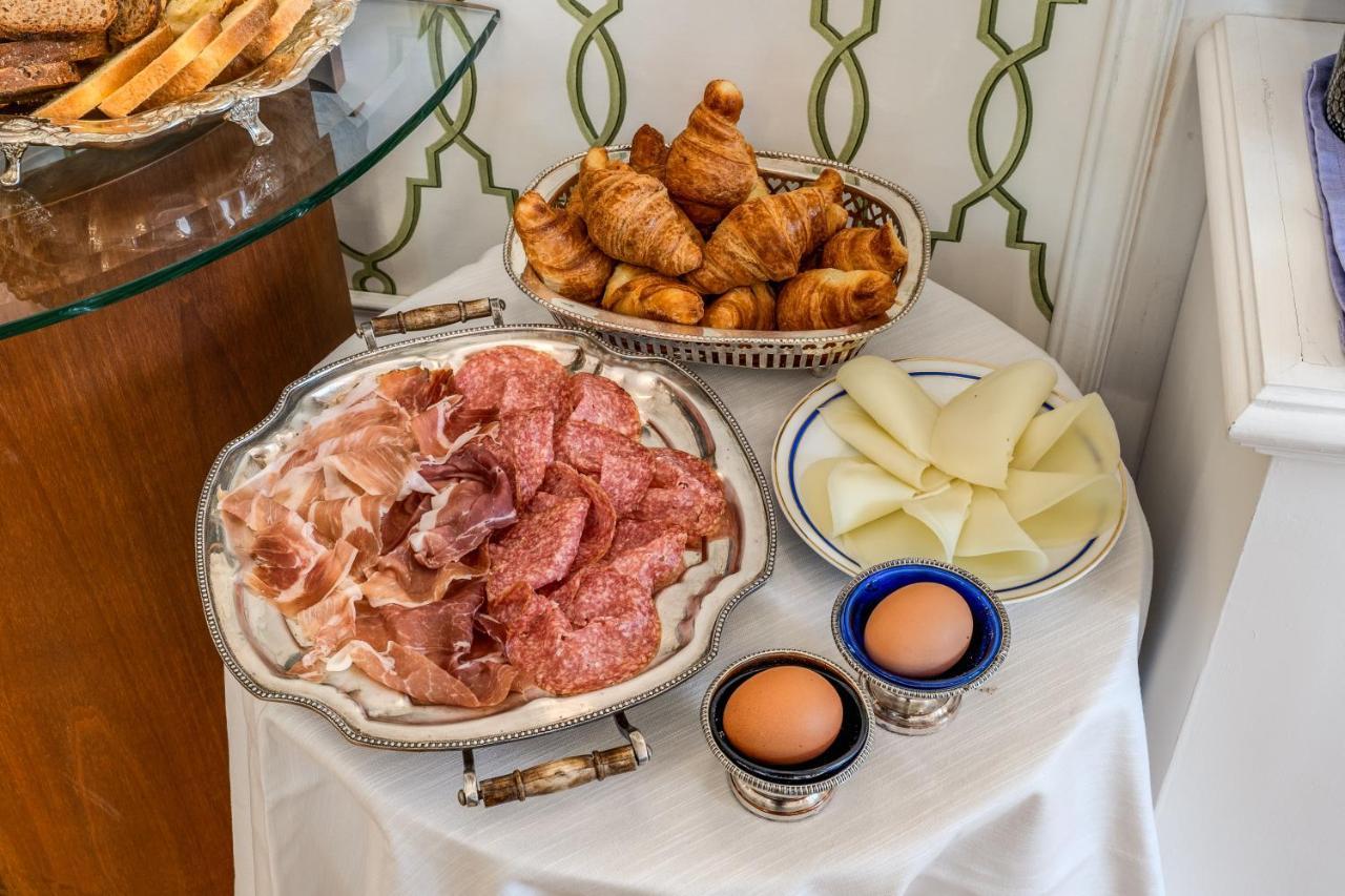 Camera King Superior